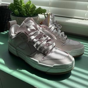 Women’s Nike Dunk Low Disrupt - color “Barley Rose”